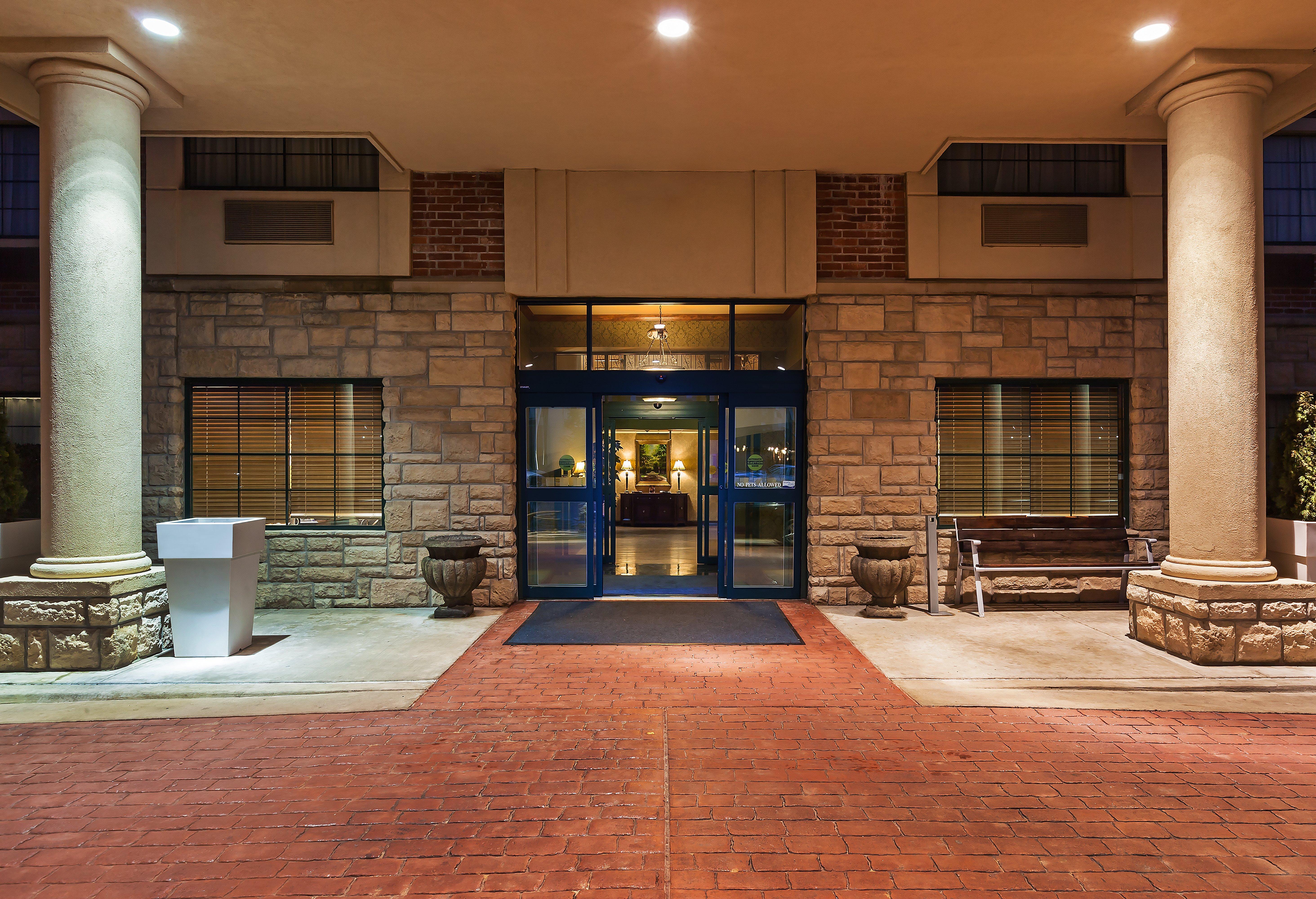 Holiday Inn Express & Suites Tulsa S Broken Arrow Hwy 51 By Ihg מראה חיצוני תמונה