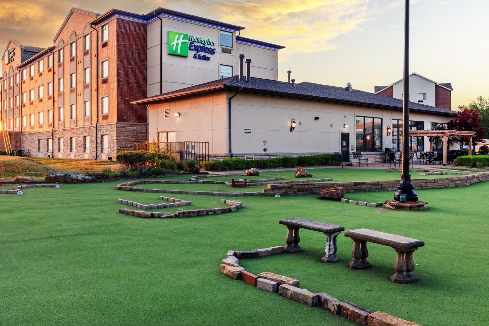 Holiday Inn Express & Suites Tulsa S Broken Arrow Hwy 51 By Ihg מראה חיצוני תמונה