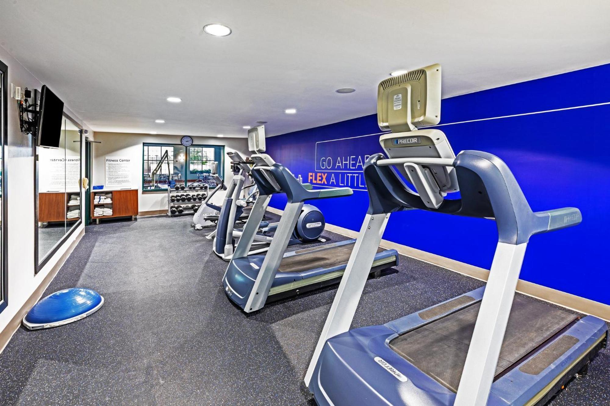 Holiday Inn Express & Suites Tulsa S Broken Arrow Hwy 51 By Ihg מראה חיצוני תמונה