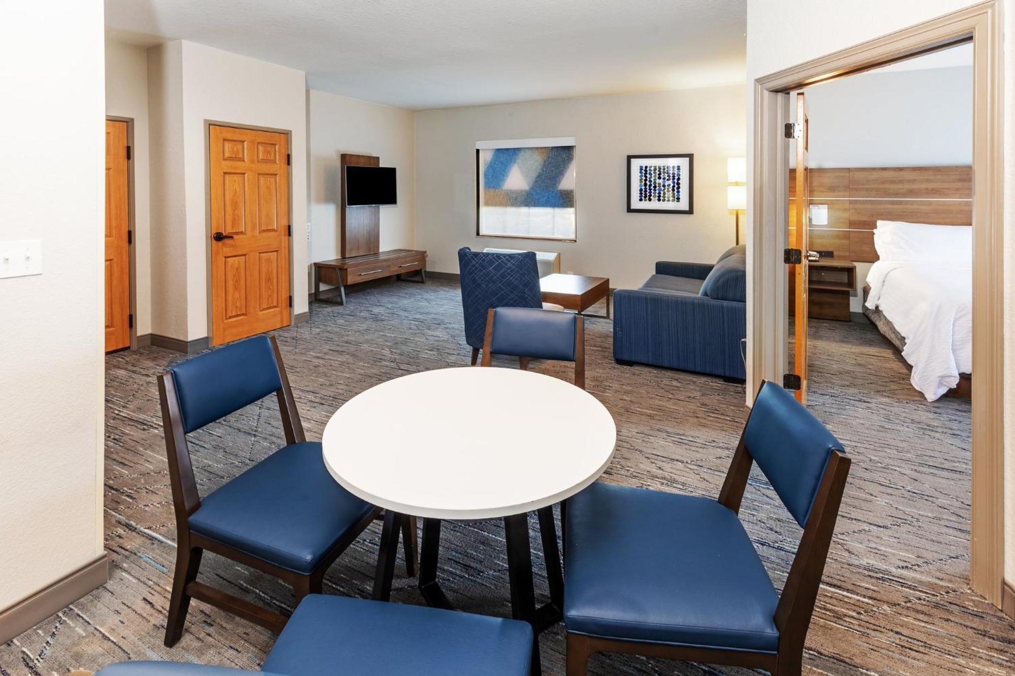 Holiday Inn Express & Suites Tulsa S Broken Arrow Hwy 51 By Ihg מראה חיצוני תמונה