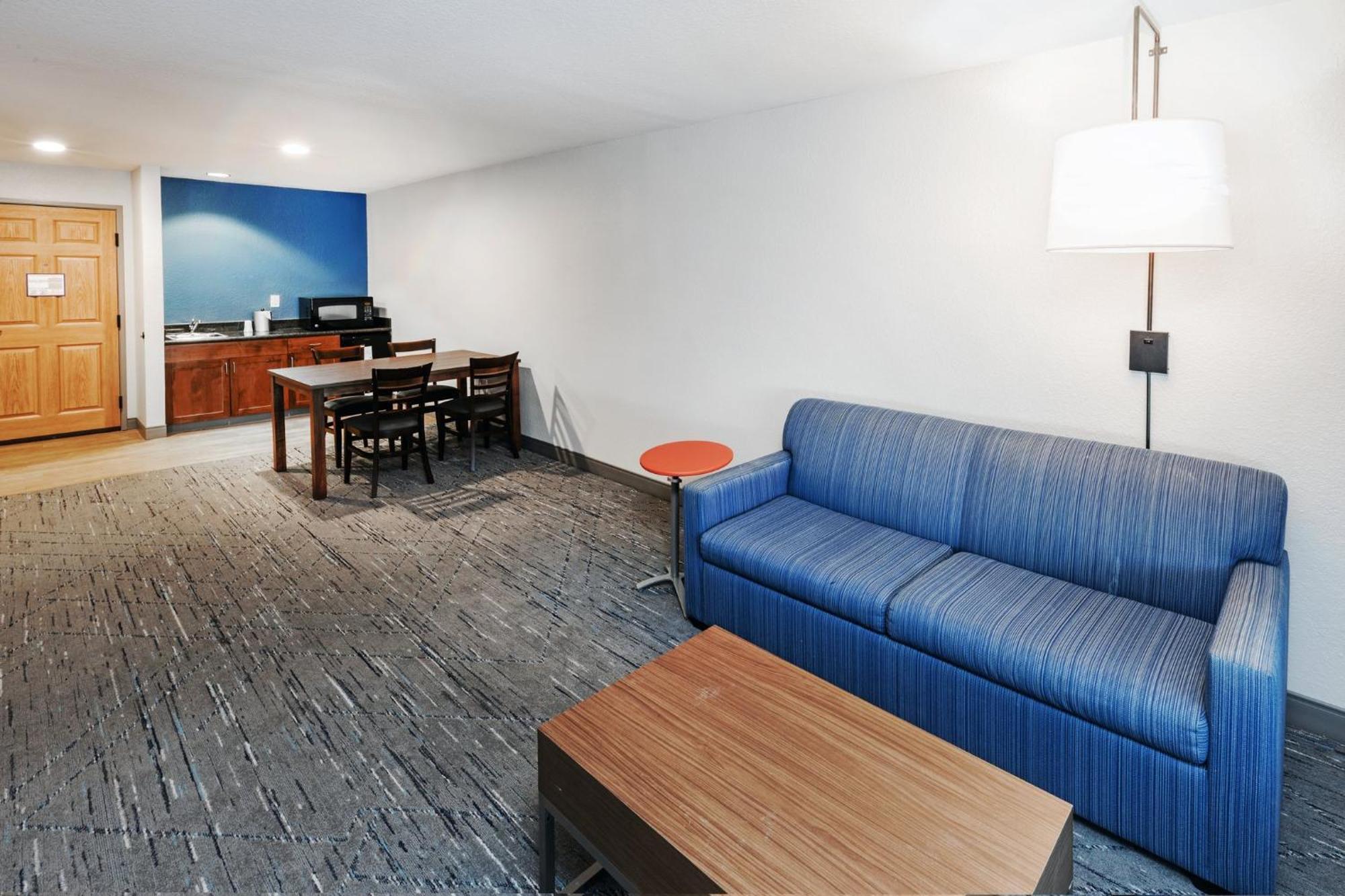 Holiday Inn Express & Suites Tulsa S Broken Arrow Hwy 51 By Ihg מראה חיצוני תמונה
