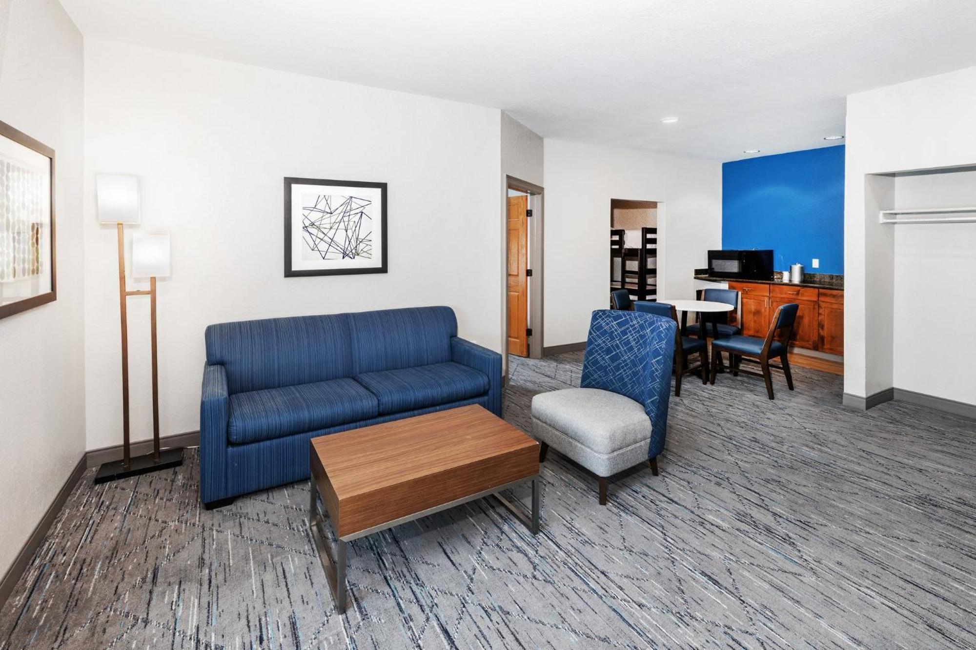 Holiday Inn Express & Suites Tulsa S Broken Arrow Hwy 51 By Ihg מראה חיצוני תמונה