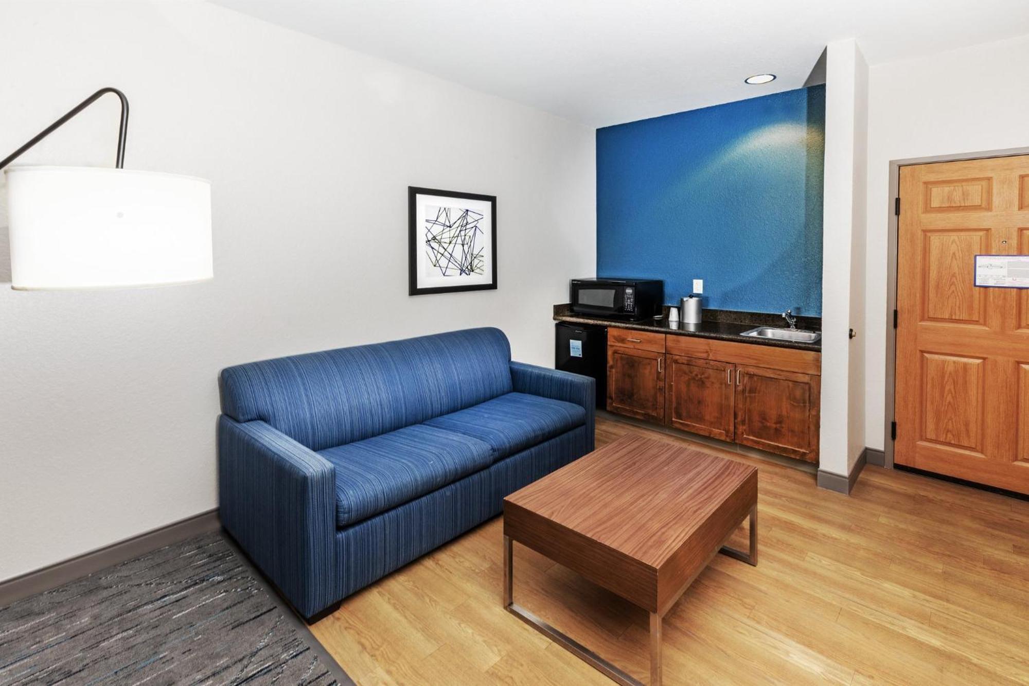 Holiday Inn Express & Suites Tulsa S Broken Arrow Hwy 51 By Ihg מראה חיצוני תמונה